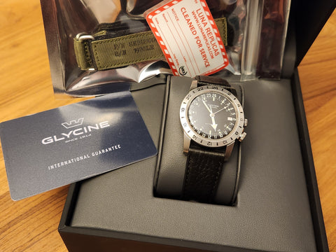 Glycine Airman No. 1 Purist Watch & Watchband SET