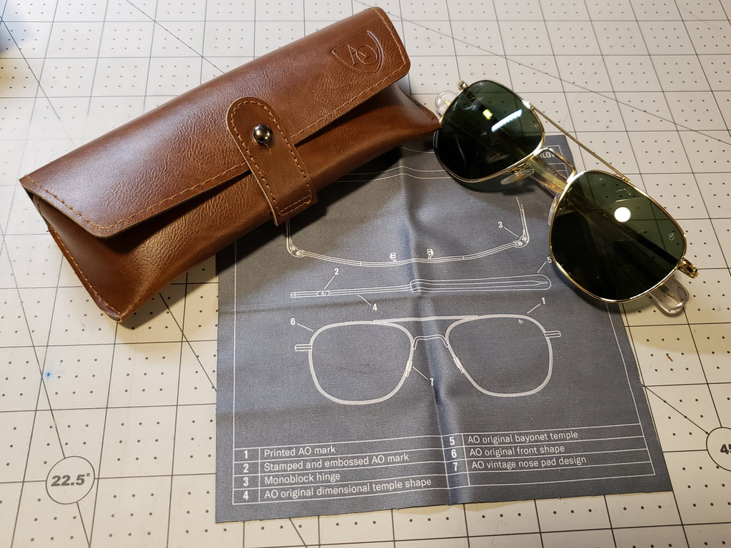 Faux Leather Foldaway Slim Eyewear/Sunglass Case